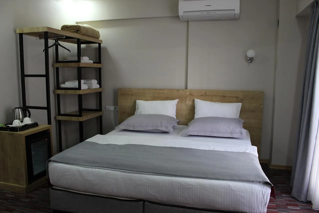 Mojo Suits Otel İzmir Türkiye